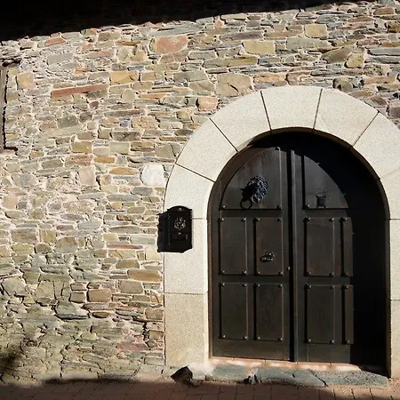 Pico Del Lugar * Villar de los Barrios